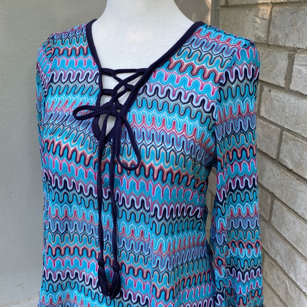 No Comment. Multicolor Wave Pattern Open Knit Top - image 2